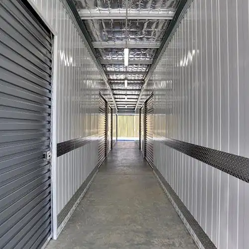storage facility - Move management